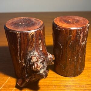 Vintage Wood salt and pepper Shakers rustic Kitch Mcm Collectible